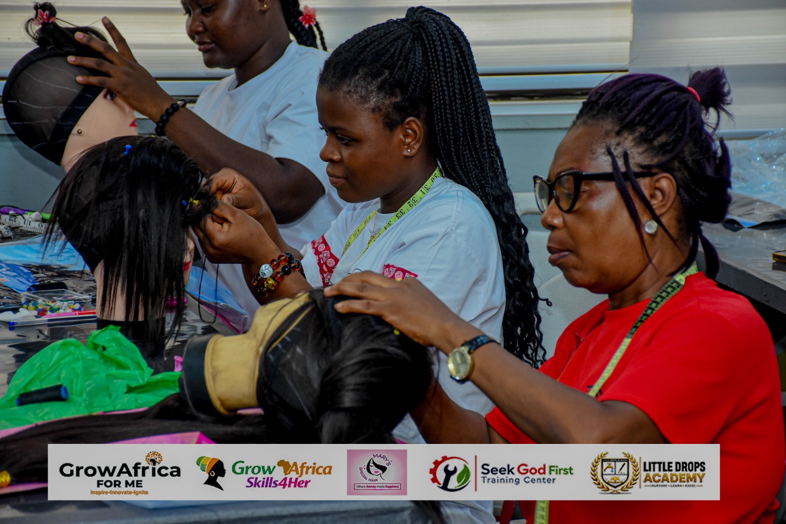 GrowAfrica For Me Provided Group Coaching Clinic and Peer-to-Peer Learning Session for Bead-Making Entrepreneurs to Build Sustainable Businesse