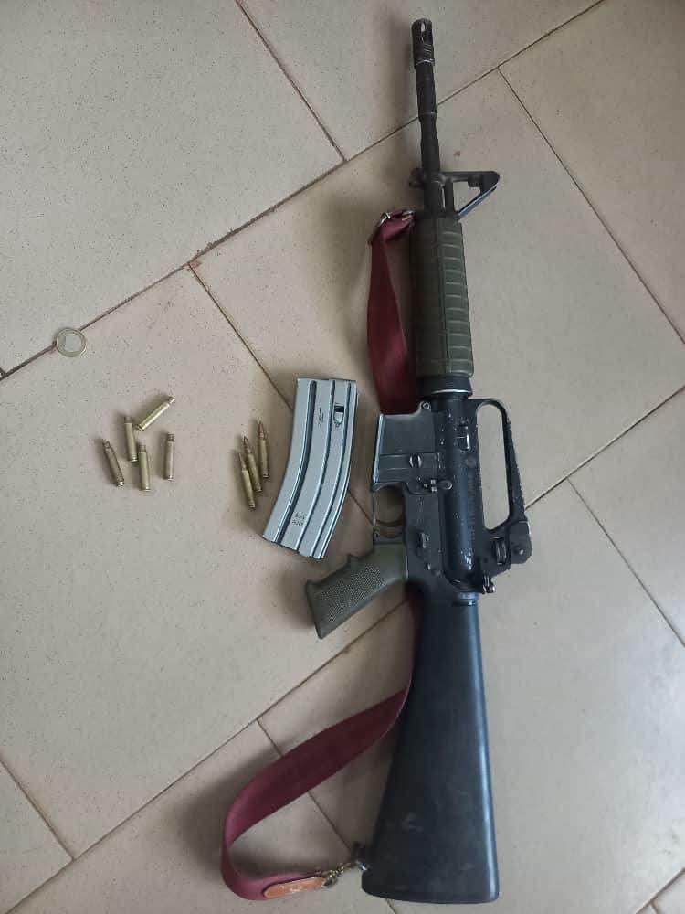 Police Re-Arrest Suspected Armed Robber at Sapeliga, Recover M16 Rifle; Suspect Dies After Arrest
